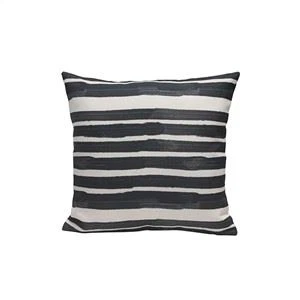 Svartvit randig utomhuskudde